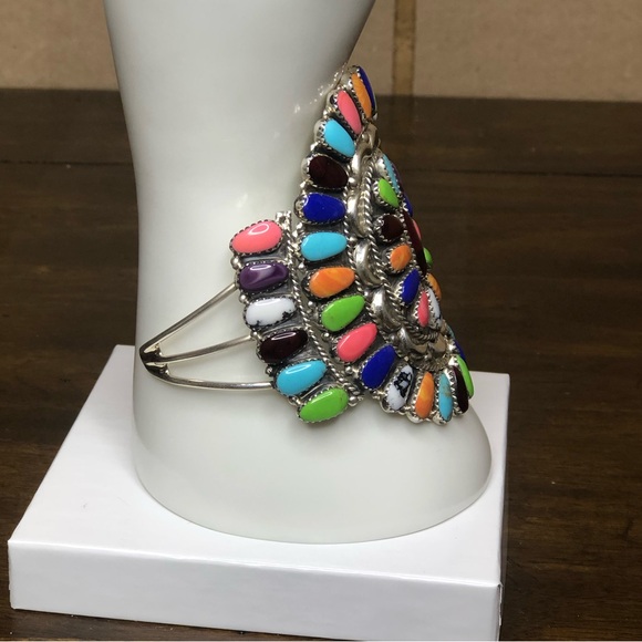 NAVAJO Handmade Native American Sterling Silver Multi Gemstone Petit Point Cuff - Picture 16 of 17